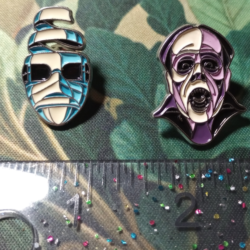NEW Invisible Man & Phantom Of The Opera Universal Horror Pin Set Halloween Boo